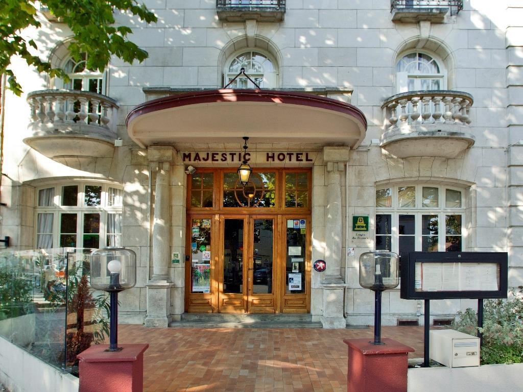 Logis Hotel Majestic Chatelaillon Plage - La Rochelle ภายนอก รูปภาพ