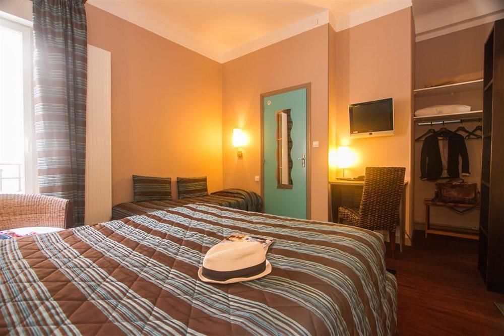 Logis Hotel Majestic Chatelaillon Plage - La Rochelle ภายนอก รูปภาพ