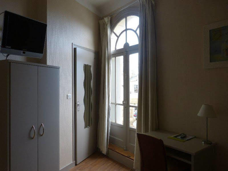 Logis Hotel Majestic Chatelaillon Plage - La Rochelle ภายนอก รูปภาพ
